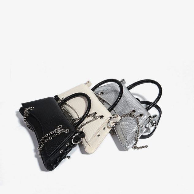 Style Strategy Push Lock Crossbody for women trapezoid Handbags Hardware  Chain Crocodile Textured bone patent leather bag: Handbags