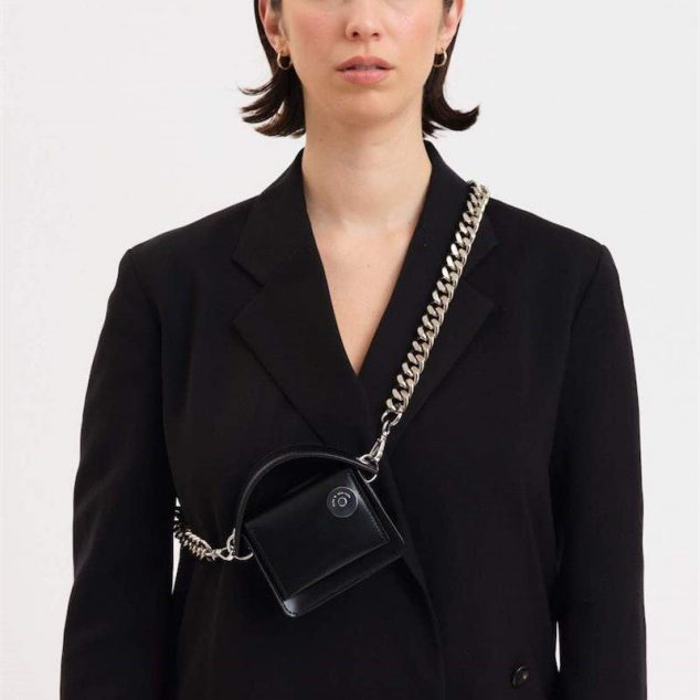 Women's Mini Chains Crossbody Bags in Black