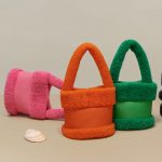 Pelzige Mini Bucket Bags aus echtem Lammfell für Damen