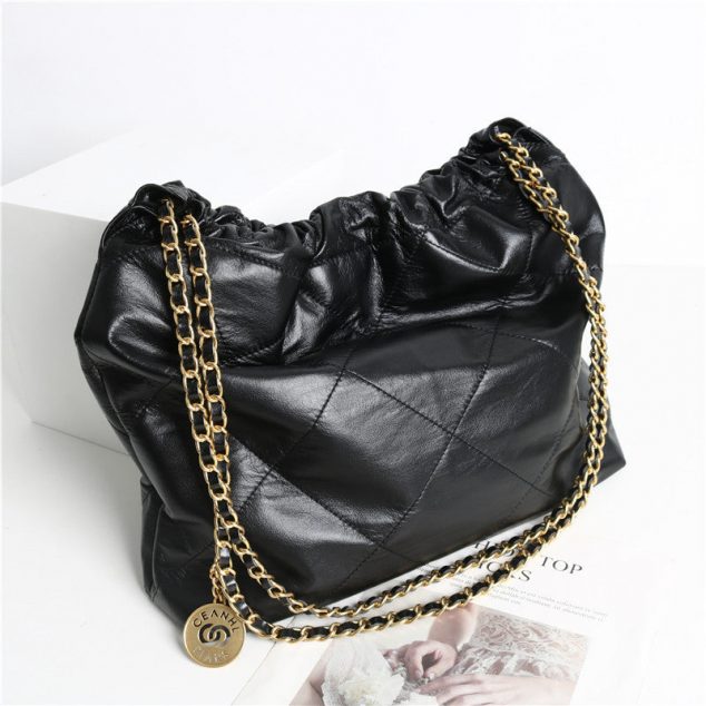 Chanel Vintage Denim Quilted Drawstring Hobo Shoulder Tote Bag