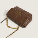 Women's Quilted Crossbody Messenger Bags in Vegan Leather