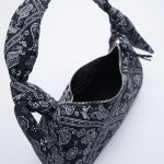 Sacs baguette hobo à fleurs pour femmes en noir