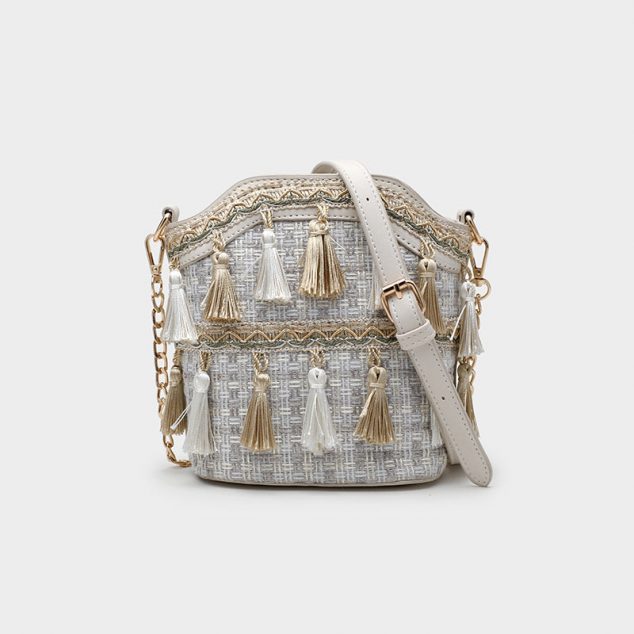 Women's Woven Tassel Bucket Bags
