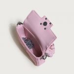 Kleine geflochtene gesteppte Baguette-Taschen für Damen