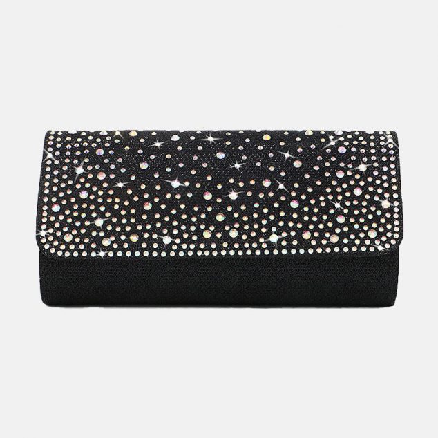 Pochettes longues pour femmes dans le ciel étoilé