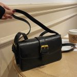 Women's Buckle in the Middle Schulter Messenger Bags