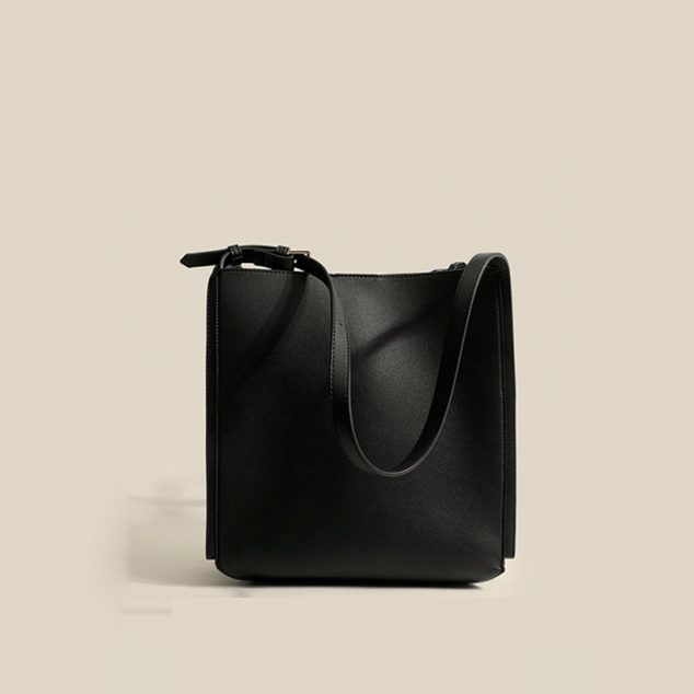 Nappa leather tote bag  Massimo Dutti