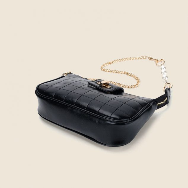 Women's Black Sqaure Quilted Shoulder Bags with Pearls