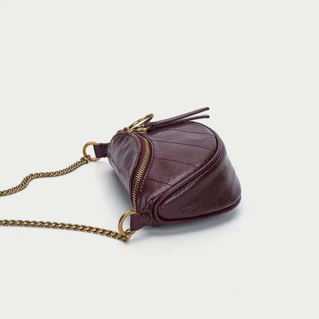 Women's Chains Wrinkled Vegan Fanny Packs Crossbody Waist Packs