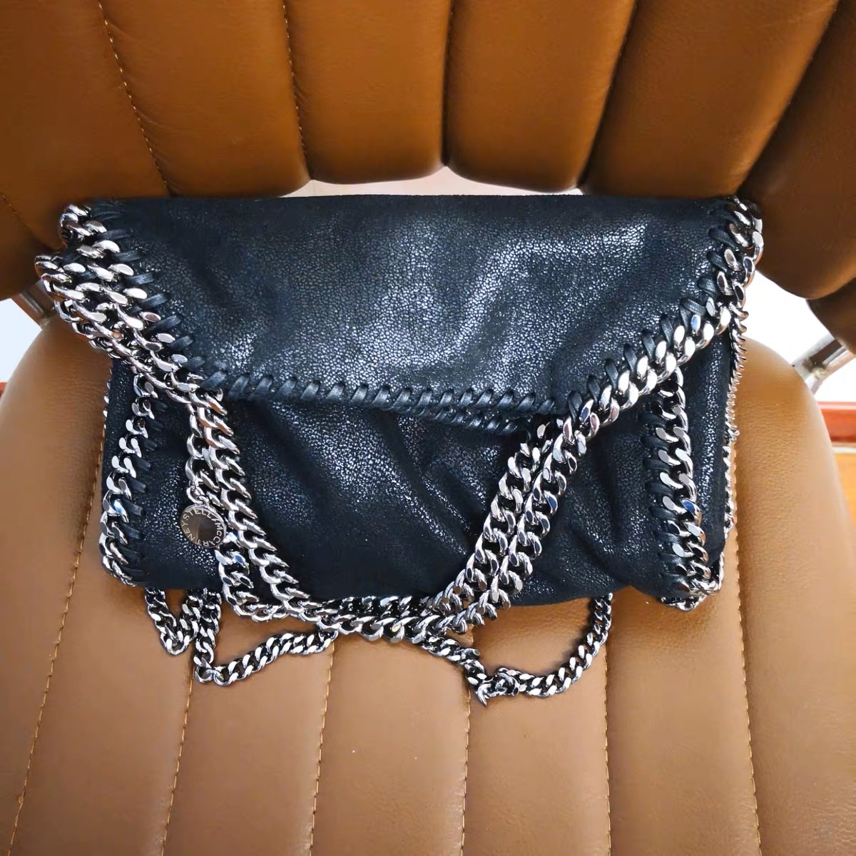Women's Chains Large Vegan Hobo Bags in Black photo review
