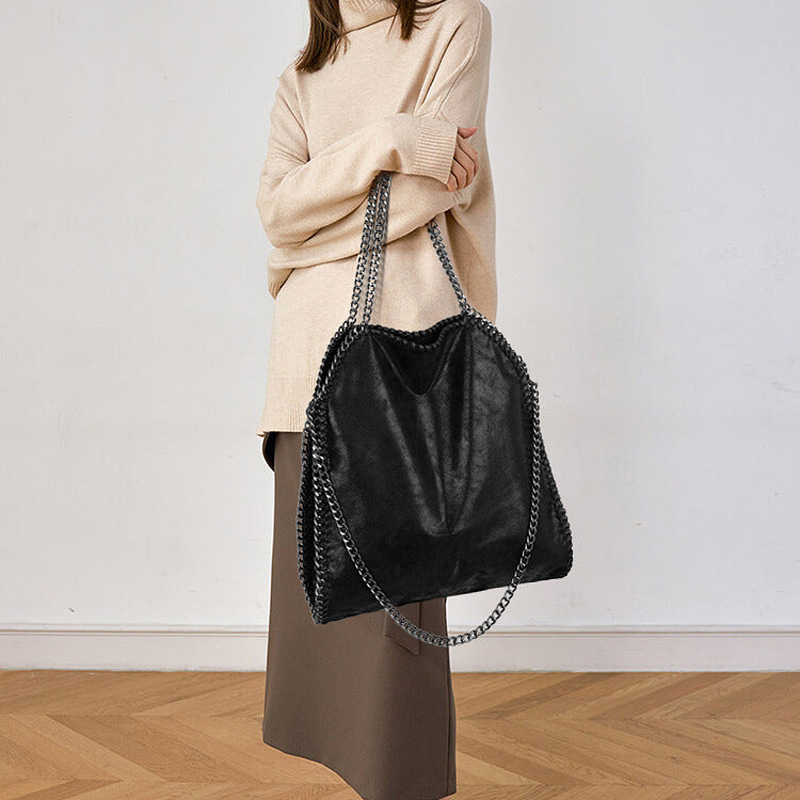Women's Chains Large Vegan Hobo Bags in Black