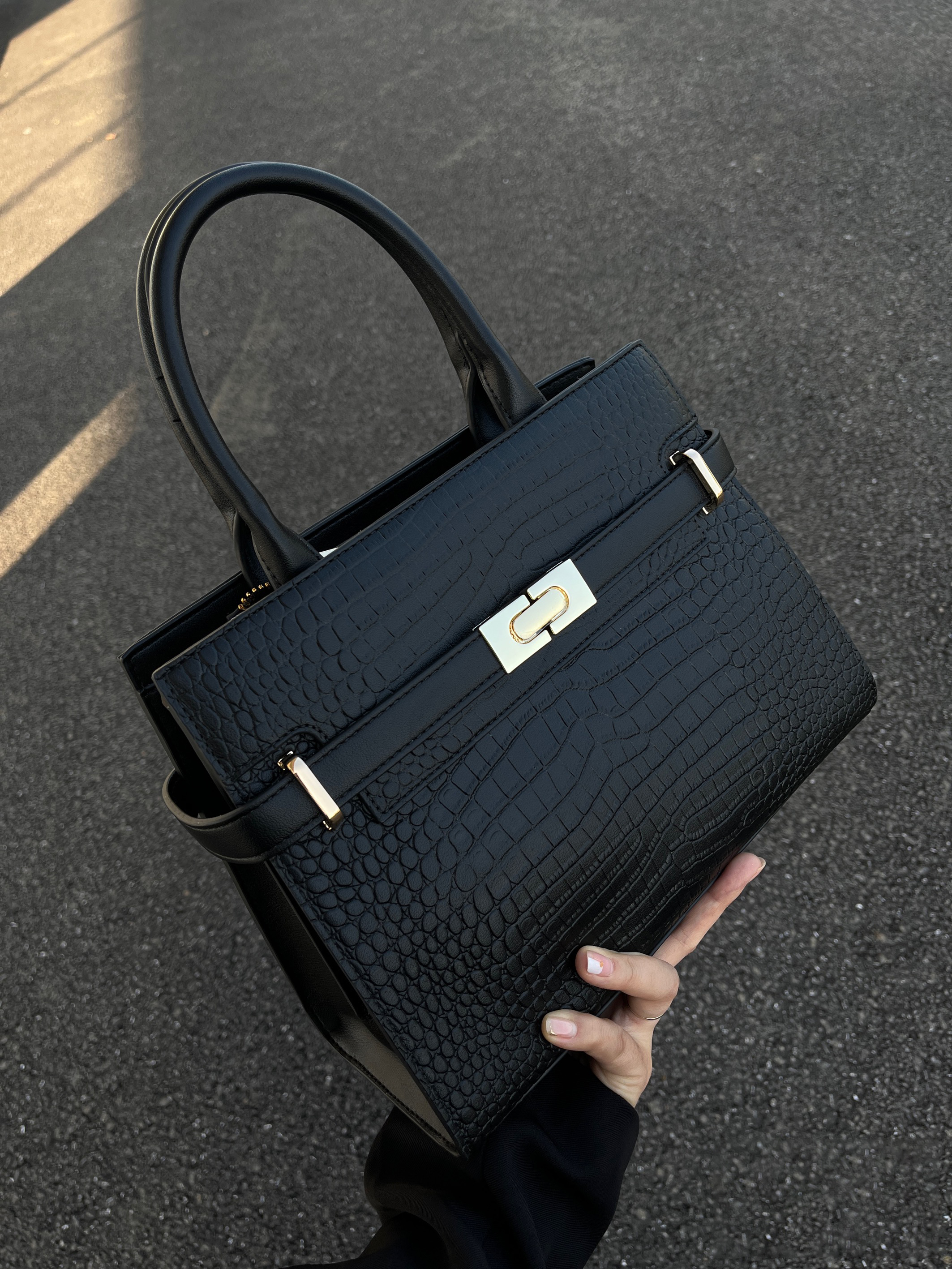Women's Genuine Leather Croc Print Satchel Bags photo review