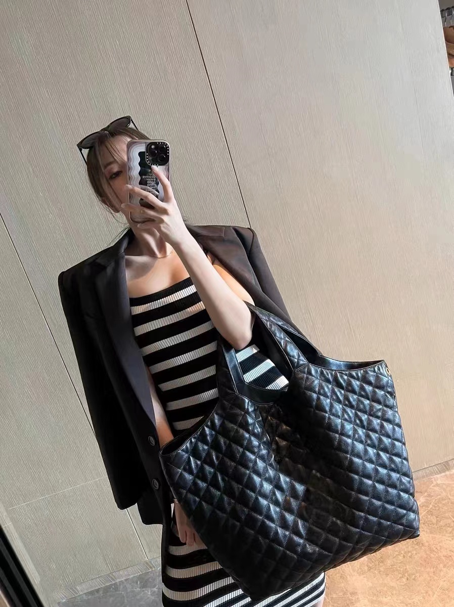 Women's Large Quilted Echtes Leder Hobo Tote Taschen mit Mini Geldbörse photo review