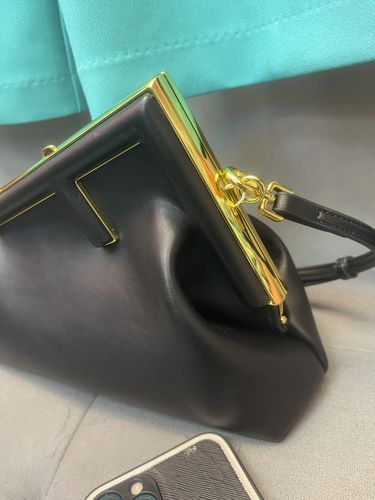 Women's Leather Irregular Clutch Bags photo review