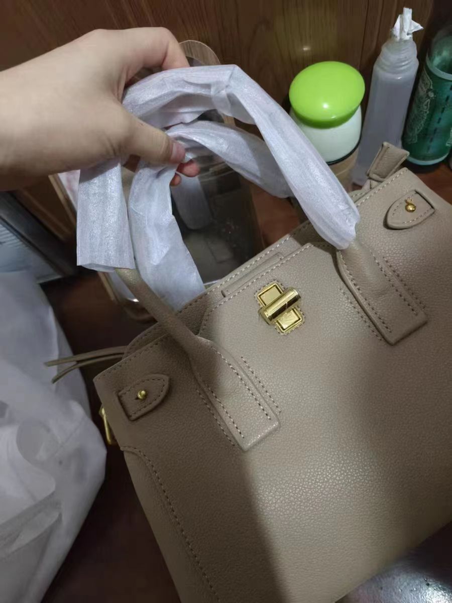 Damen Handtaschen aus Rindsleder mit zwei Griffen photo review