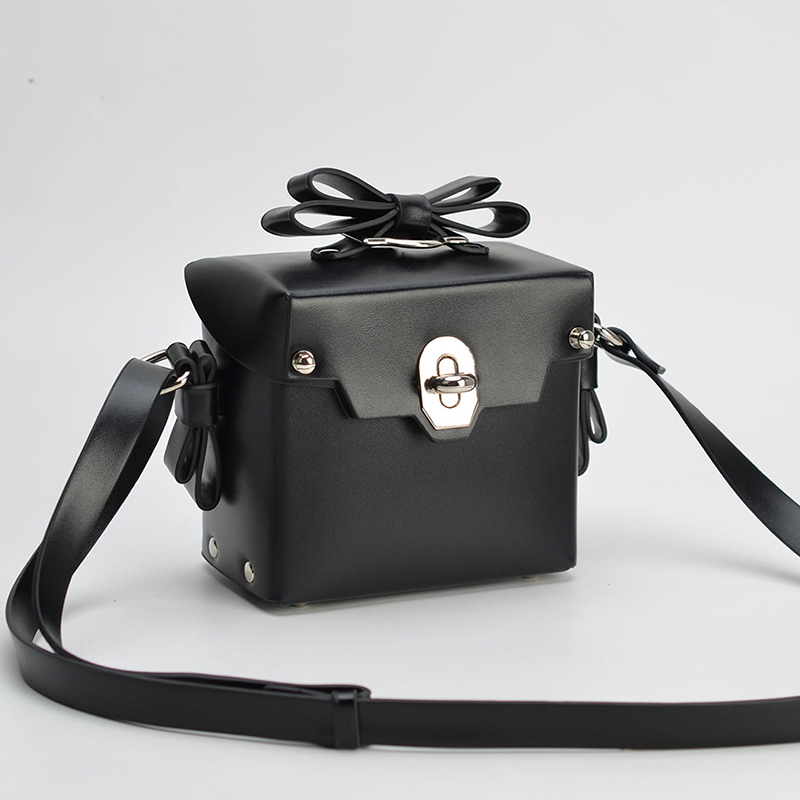 Women's Bowknots Box Shoulder Bags in Vegan Leather
