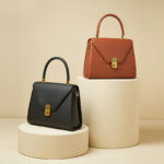 Women's Minimalism Envelope Flap Handbag in Genuine Leather