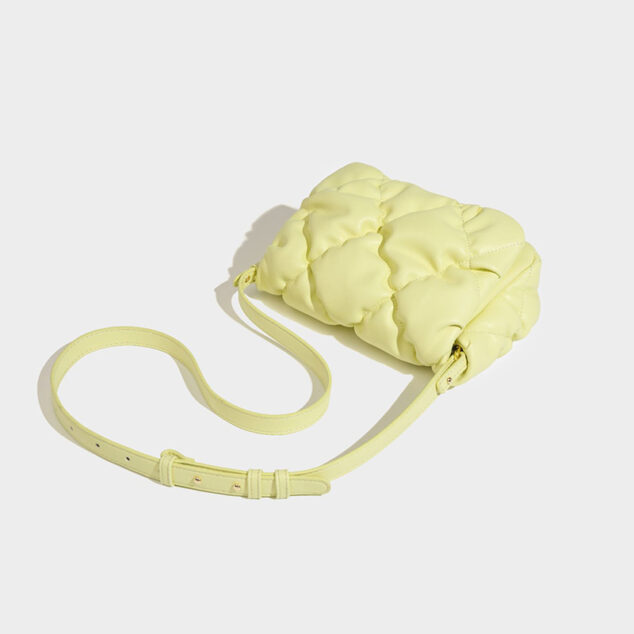 Women's Quilted Pineapple Chains Shoulder Bags in Vegan Leather