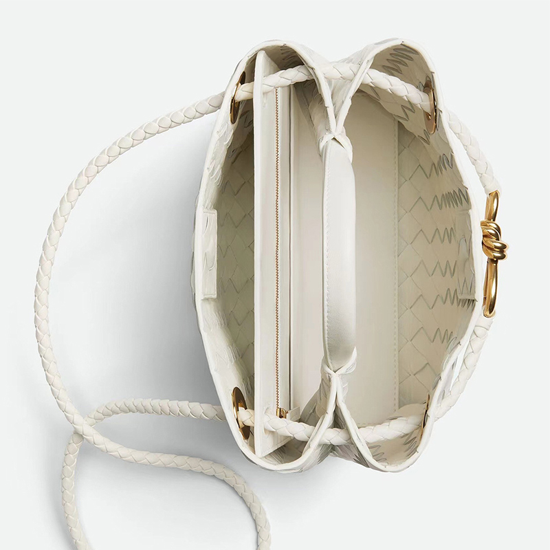 Women's Woven Leather Crossbody Top Handle Bag mit Diamanten-Muster