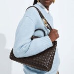 Women's Woven Leather Crossbody Top Handle Bag mit Diamanten-Muster