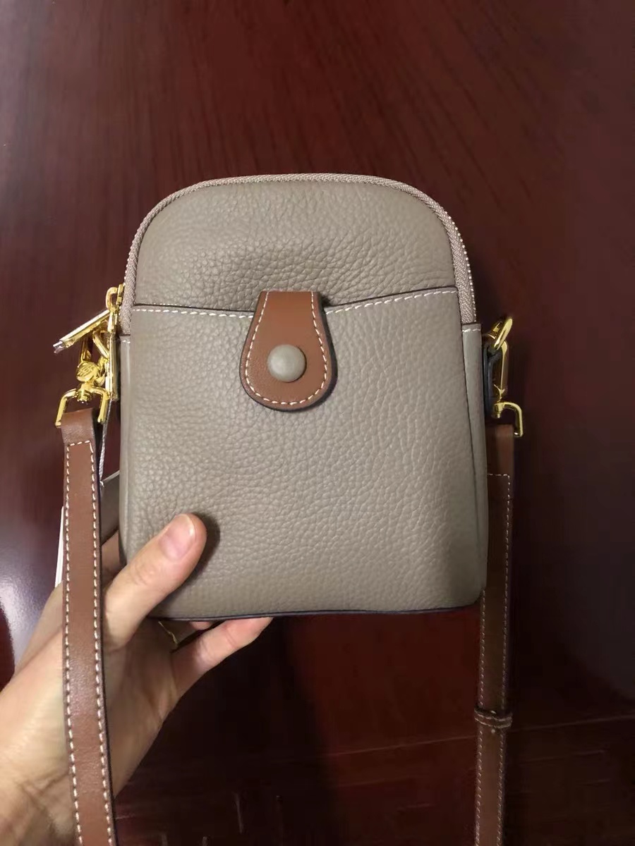 Women's Square Leather Crossbody Shoulder Phone Bag photo review