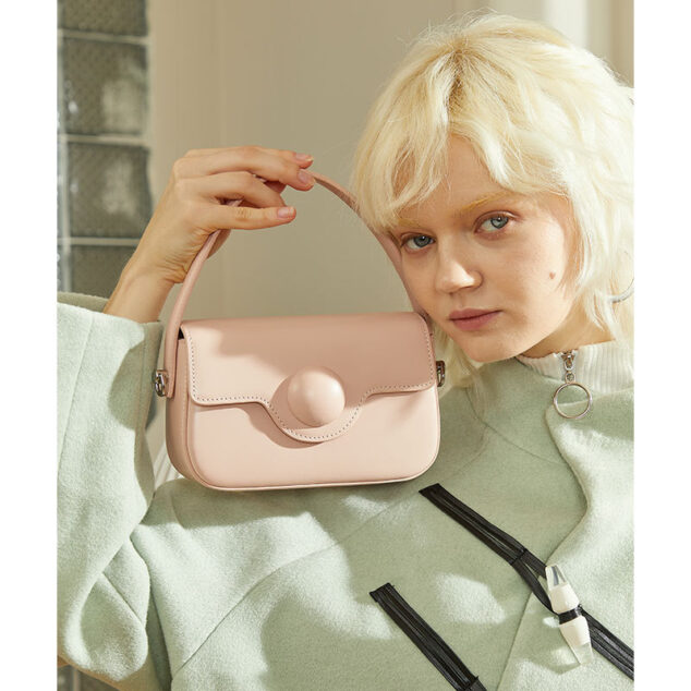 Magnetic Pink Handbags, Bags