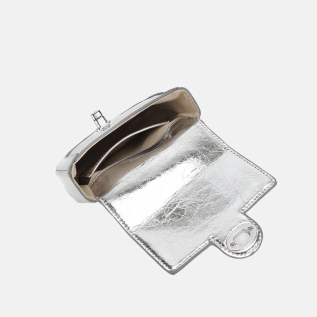 Women's Vintage Leather Saddle Chain Strap Lock Closure Bag