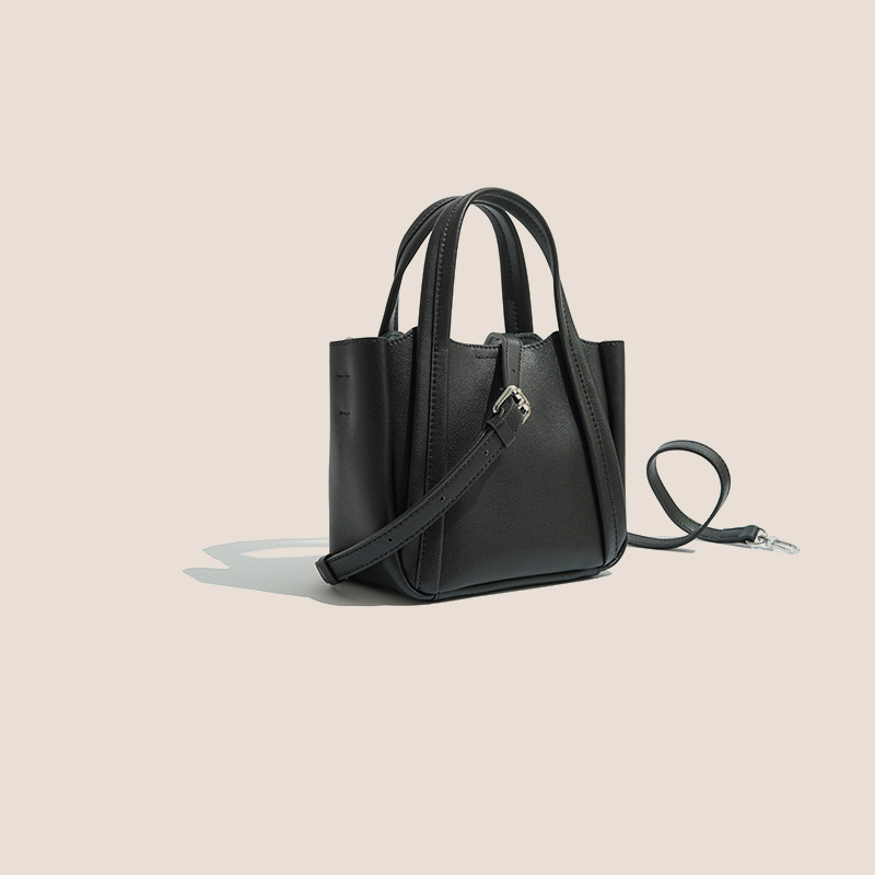 Mini sac fourre-tout minimaliste en cuir véritable pour femmes