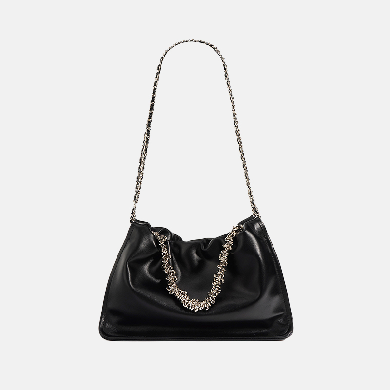 Minimalistische Damen Tasche mit plissiertem Kettengriff aus echtem Leder