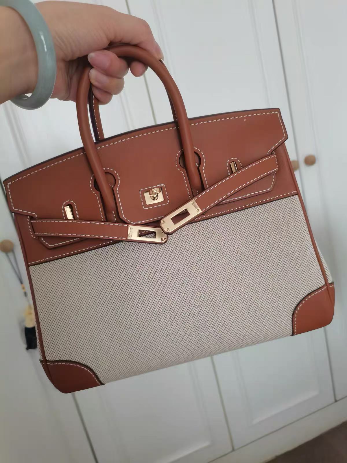 Damen Braun mit weißem Leder Canvas Top Handle Tasche photo review