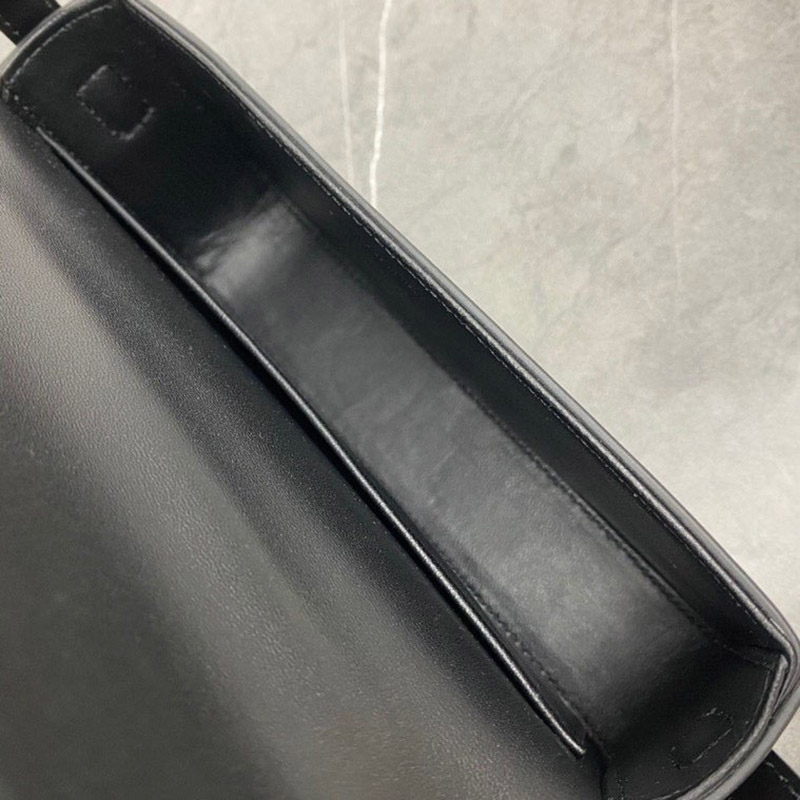 Sac à bandoulière en cuir véritable à fermoir pour femmes