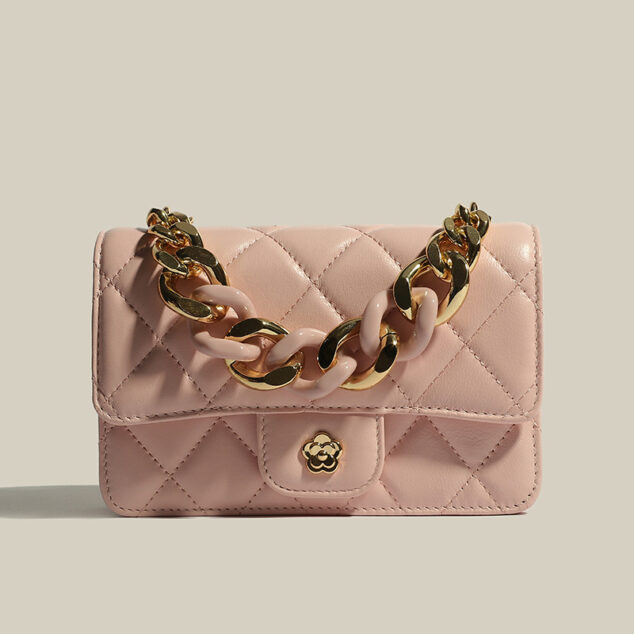 Minimalist Quilted Flap Bag