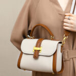 Sac à main rétro en cuir véritable avec bloc de couleurs et poignée supérieure