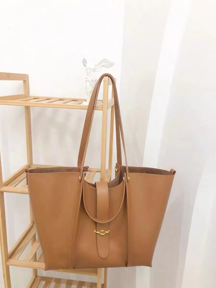 Women's Minimal Genuine Leather Tote Bags photo review