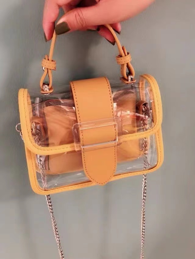 Klare PVC Handtasche für Frauen mit Crossbody-Ketten photo review