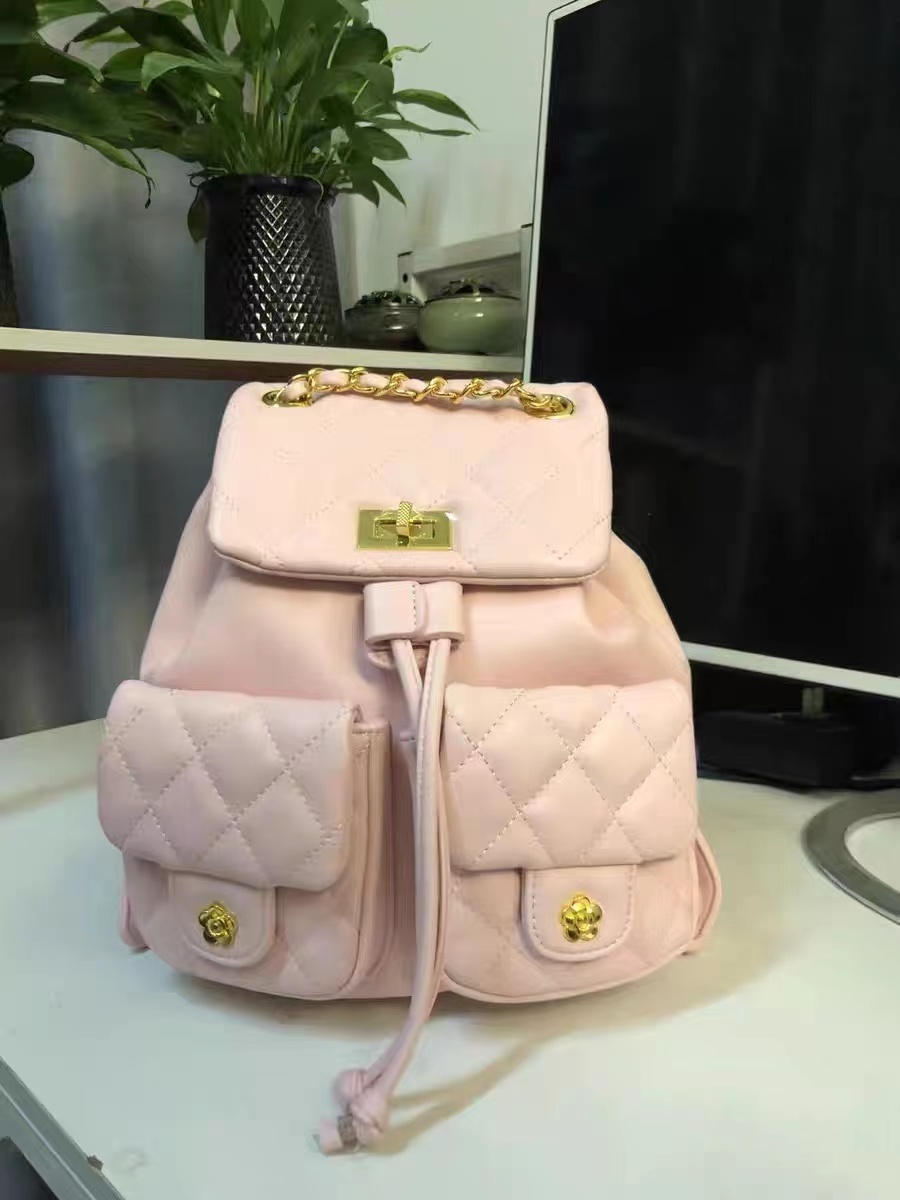Women's PU Leather Backpack with Diamond Pattern photo review