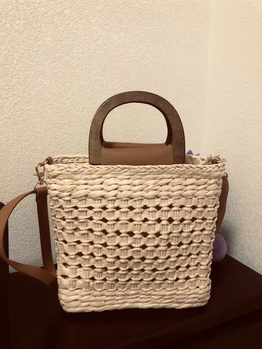 Women's Straw Woven Shoulder Bucket Bags photo review
