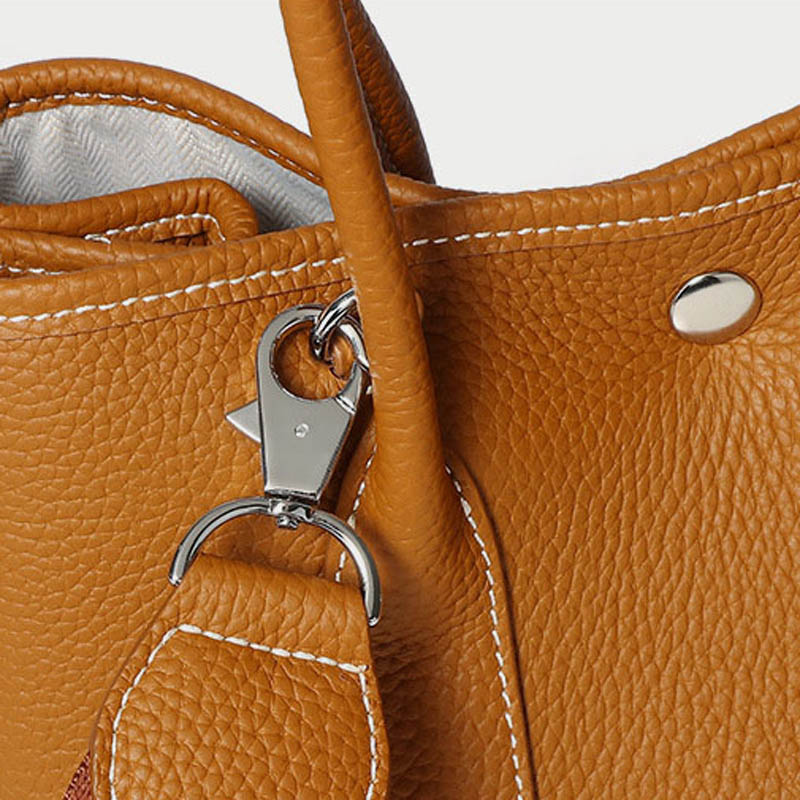 Women's Magnetic Closure Crossbody Tote Bag In Genuine Leather