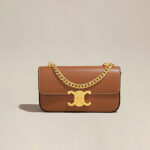 Women's Minimalist Leather Chain Strap Crossbody Bag With Arch-Shaped Lock Clasp