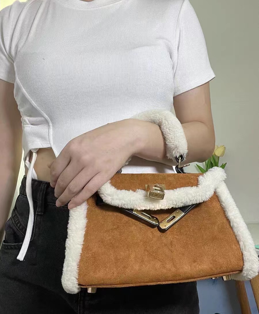 Women's Furry Crossbody Handbags with Lock photo review