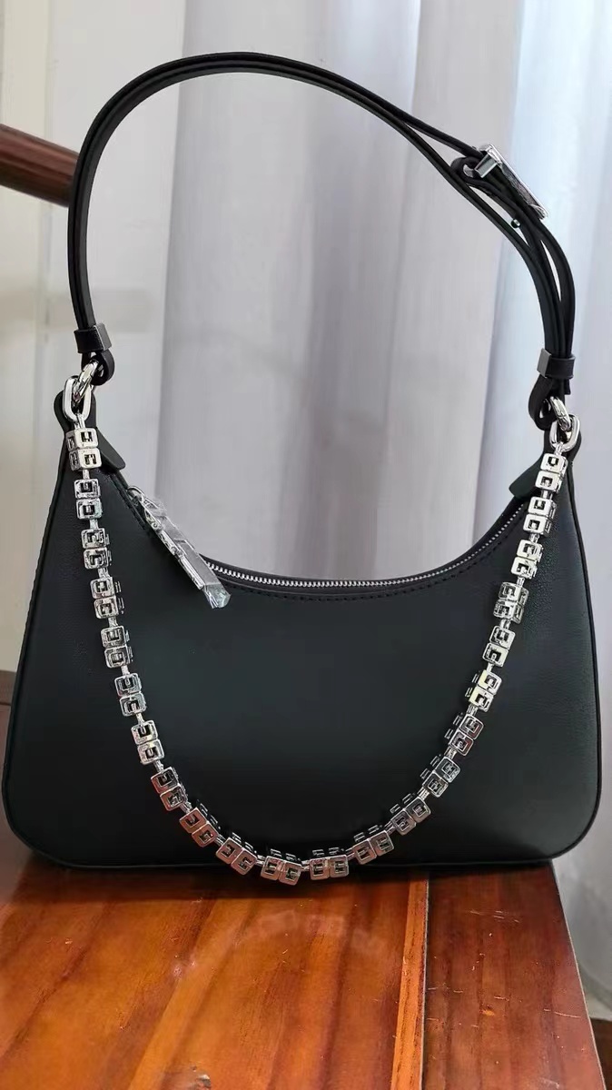 Women's Genuine Leather Hobo Baguette Bags with Chains photo review