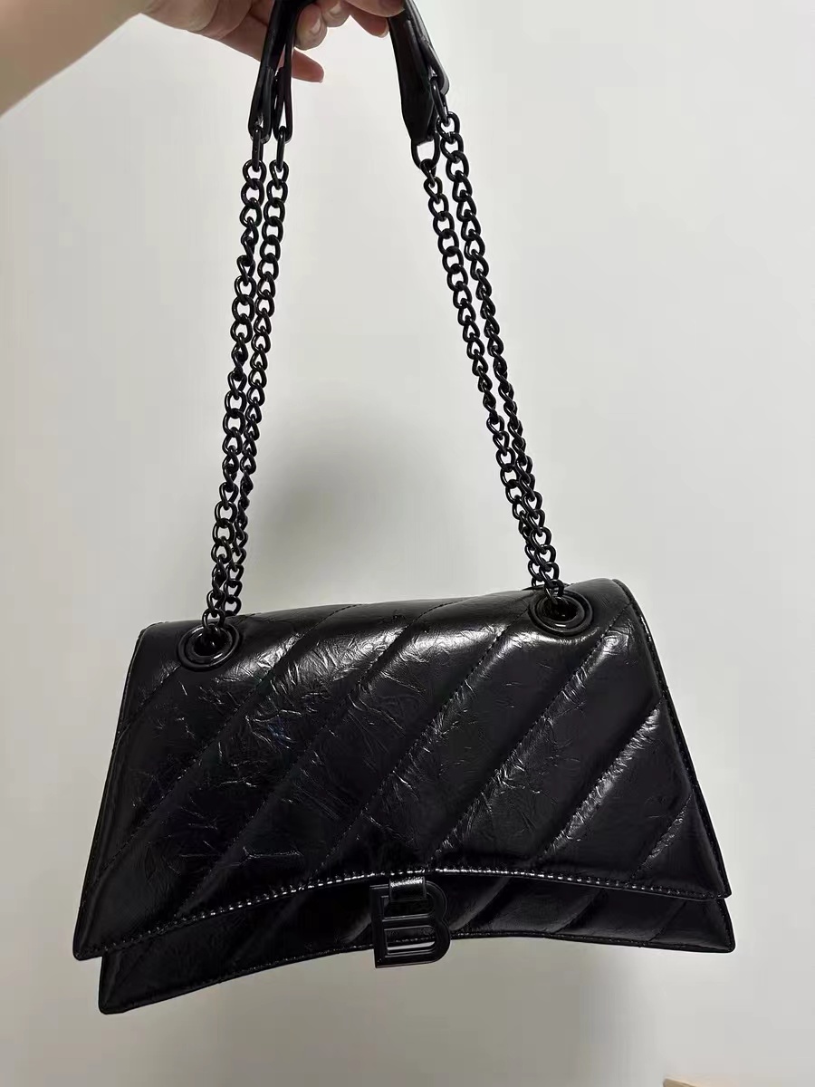 Women's Black Leather B Logo Quilted Chain Crossbody Bag photo review