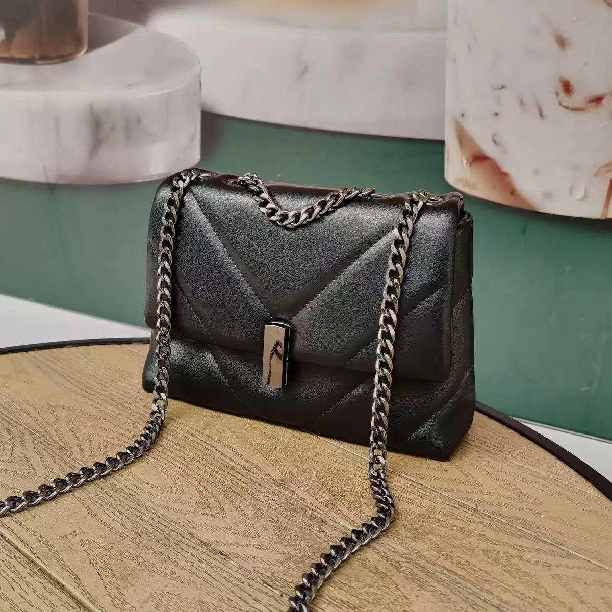 Women's Leather Quilted Crossbody Bag with Chain Strap photo review