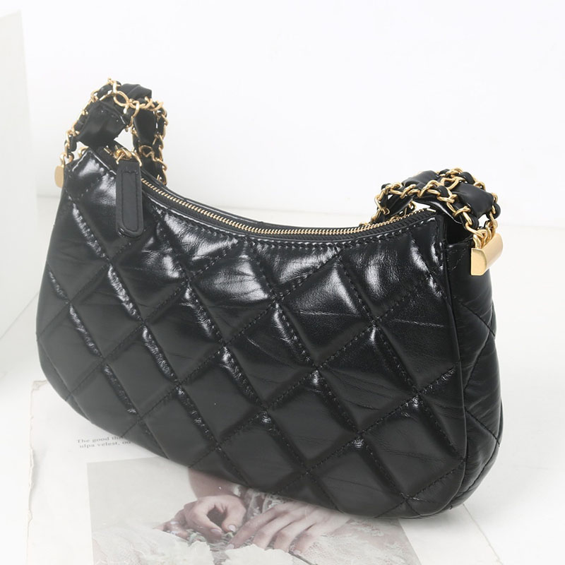 Women s Black Genuine Leather Quilted Chain Shoulder Baguette Bag In Vintage