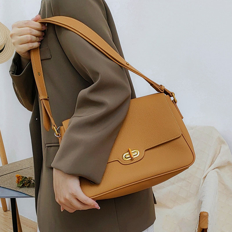 Women's Genuine Leather Lock Buckle Single Shoulder Crossbody Bag With Minimalist Style