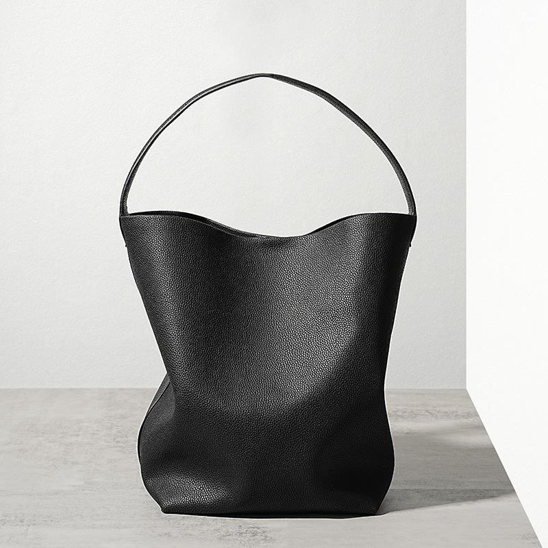 Women's Genuine Leather Shoulder Bucket Bag With Minimalist