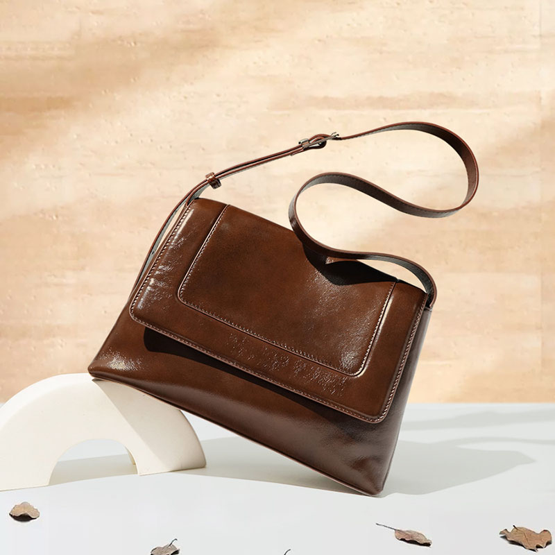 Women's Oil Wax Genuine Leather Vintage Crossbody Shoulder Messenger Bags
