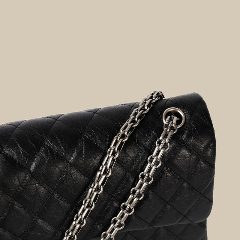 Women's Quilted Leather Flap Lock Clasp Crossbody Shoulder Chain Bags In Black