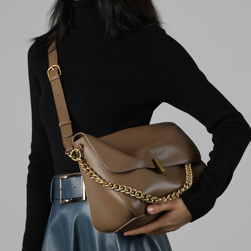 Sac messager minimaliste en cuir véritable avec boucle de verrouillage et chaîne sur le corps