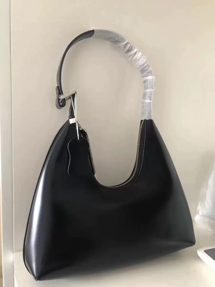 Women's Split Leather Hobo Bags with Zipper photo review